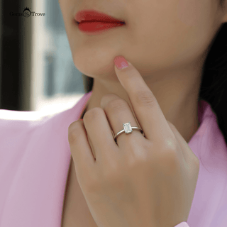 Classic Emerald Solitaire Radiance Ring