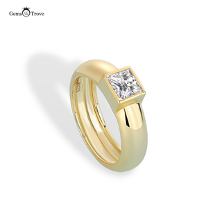 Cathedral Princess Cut Moissanite Band
