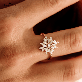 Baguette Diamond Starburst Ring