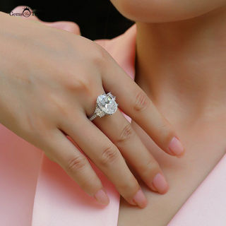 Sparkling Ice Starburst Moissanite Ring