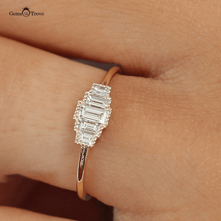 Baguette Cut Diamond Solitaire Ring