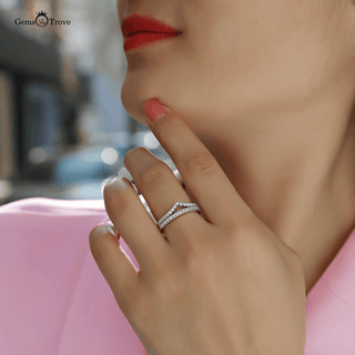 Brilliant Moissanite Stackable