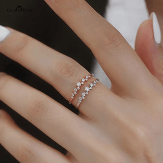 Elegant Diamond Cluster Ring