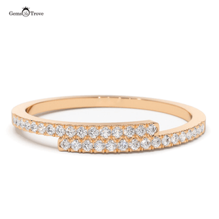 Elegant Bar Shaped Diamond Ring