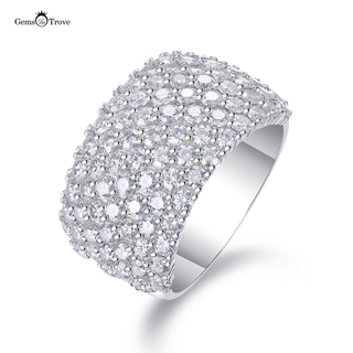 Elegant Moissanite Ring