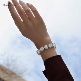 Luxurious Moissanite Diamond Bracelet