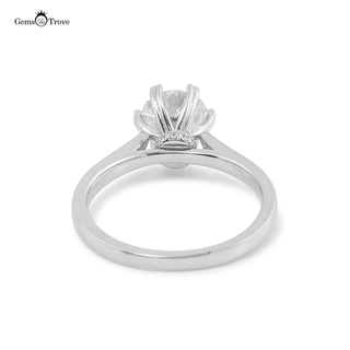 Heart Claw Crown Moissanite Ring