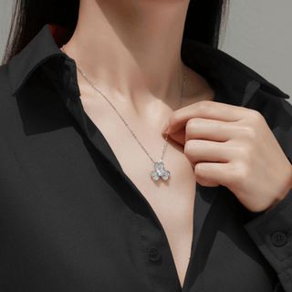 Moissanite Petals Pendant