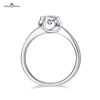 Stylish oxhead Moissanite ring