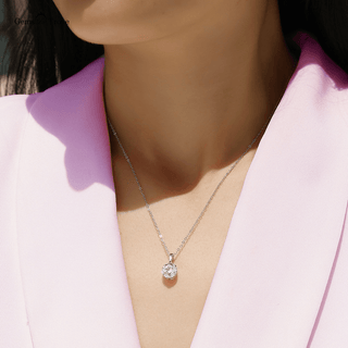 Brillante Moissanite Gems Trove Pendant