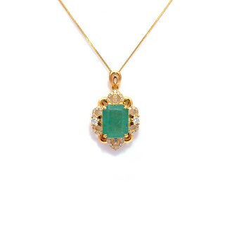 Verdant Glow Emerald Halo Pendant