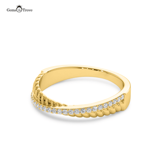 Elegant Braided Diamond Ring