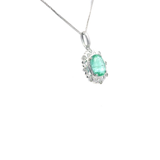 Emerald White Gold Oval Pendant
