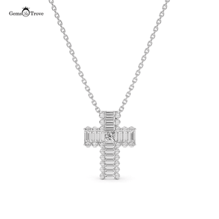 Eye Catching Diamond Cross Pendant