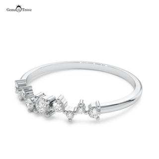 Elegant Diamond Cluster Ring