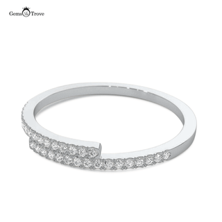 Elegant Bar Shaped Diamond Ring