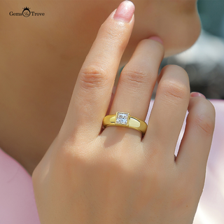 Cathedral Princess Cut Moissanite Band