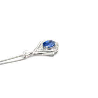 Oval Sapphire White Gold Pendant