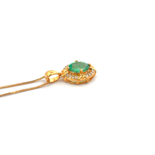 Aurora Verde Oval Emerald Pendant