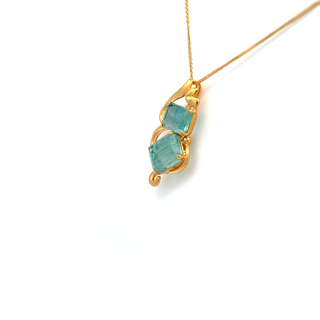 14K Yellow Gold Pendant with 3.03 ct Natural Emeralds – IGI Certified